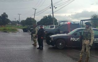 Amenazas a alcaldesa y transportistas activan operativo en Otzolotepec