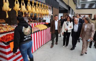 Amplían Central de Abasto de Tecámac con 215 bodegas y 125 locales