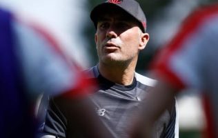 Asume Edgar Dueñas el reto de dirigir a las ‘Diablácticas’