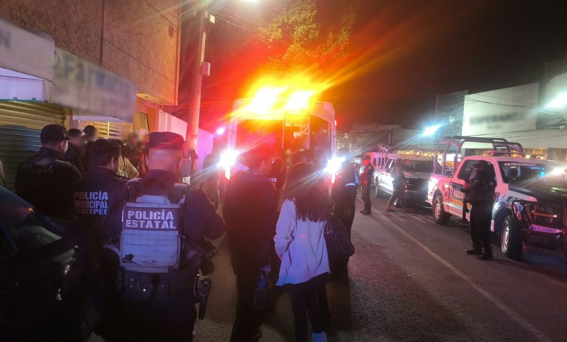 Auxilian a menores intoxicados en fiesta clandestina de Ecatepec