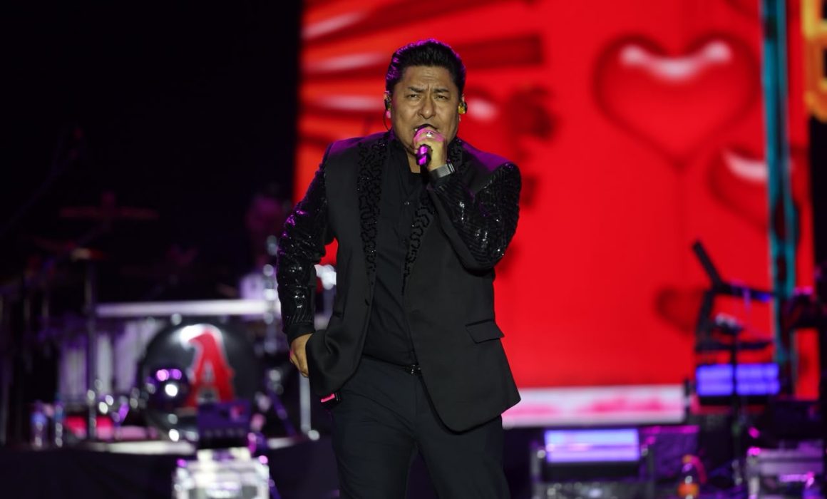 Baila Chimalhuacán al ritmo del 'Pasito Duranguense'