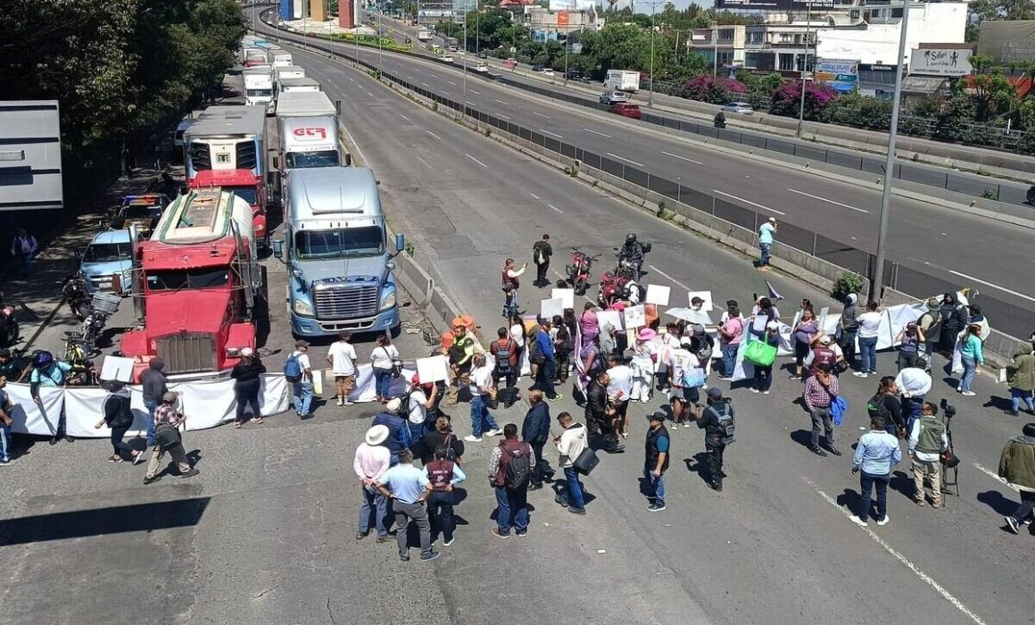 Bloquean Periférico Norte para exigir justicia por muerte de niña
