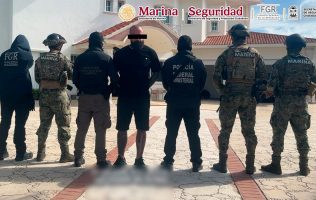 Cae presunto líder de grupo de tráfico de drogas y extorsión en QRoo