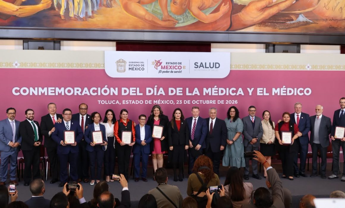 Celebran en el Edomex el Día del Médico con entrega de reconocimientos