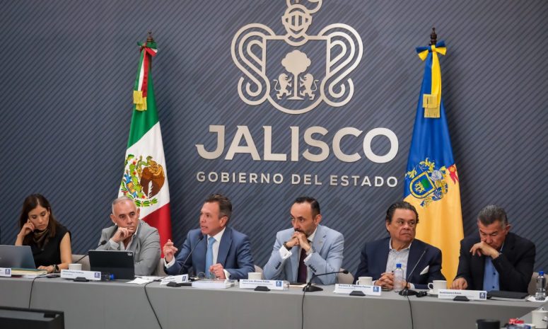 Cierran filas por agua limpia en Jalisco