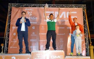 Clasifica entrenador de la UAEMéx, a su tercer Mundial de Triatlón