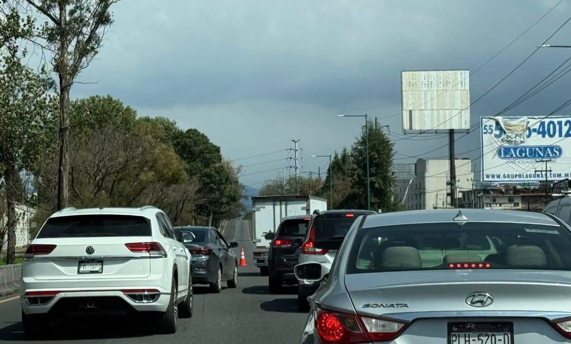 Colapsa Toluca por bloqueos; prevén más caos vial por show de Caifanes