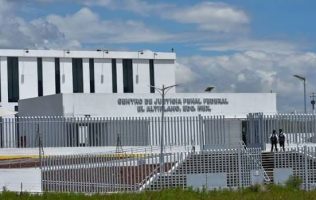Comparece Mario Marín desde el Altiplano por tortura a Lydia Cacho