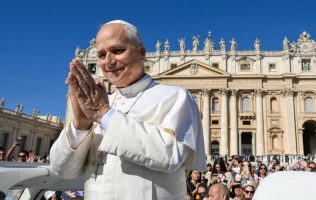 Confirman cáncer de pulmón del papa León XIV tras cirugía