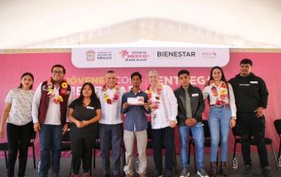 Dan apoyos de 6 mil pesos a jóvenes de 9 municipios del sur del Edomex