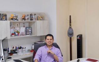 Deja Paco Mercado el Ayuntamiento y busca encabezar el Distrito 19