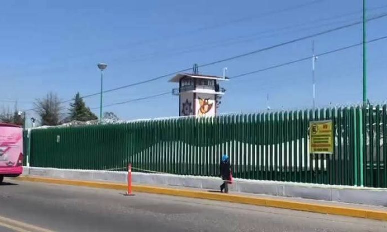 Descartan motín tras reportes de humo en penal de Santiaguito