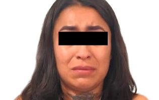 Detienen a mujer por presunta trata de niña en bares de Naucalpan