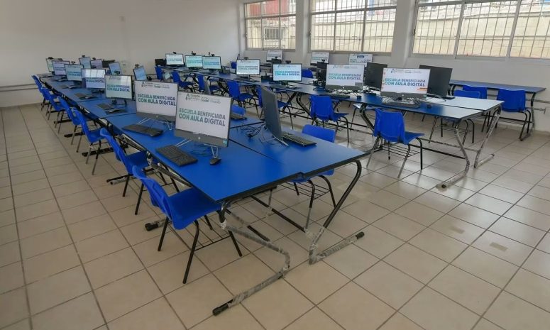Entrega Atizapán una nueva Aula Digital para la primaria Miguel Hidalgo