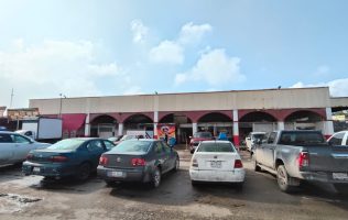 Entrega Huehuetoca locales sin convocatoria ni construcción