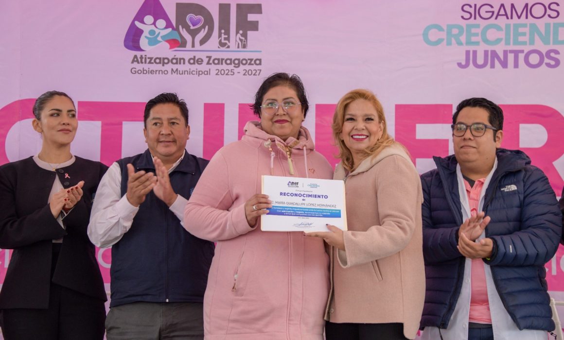 Entrega Paty Arévalo 60 prótesis mamarias durante jornada de salud
