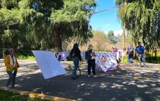 Escala tensión entre madres buscadoras y conductores en la México-Toluca