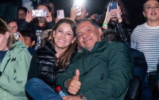 Fracasa la seguridad de Ricardo Moreno en concierto de Caifanes