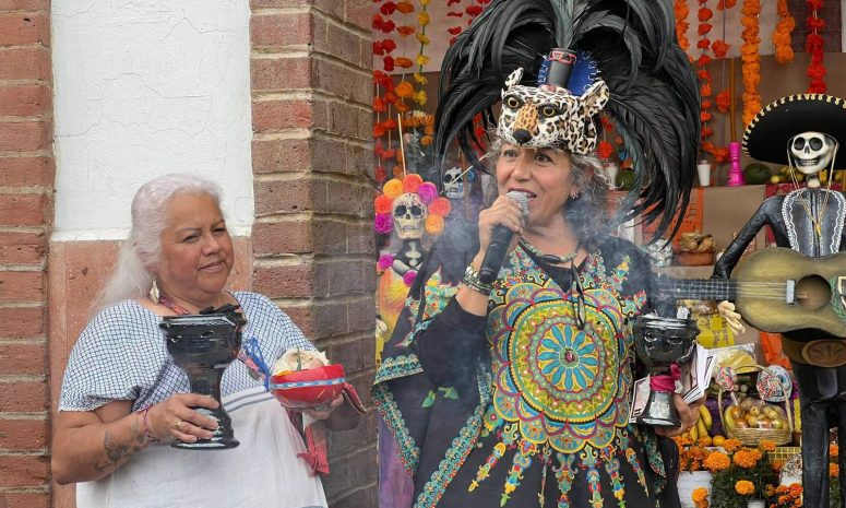 Inauguran ofrenda monumental de Día de Muertos en Amecameca