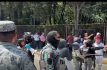 Intenta retirar GN a manifestantes en Naucalpan y se desata caos