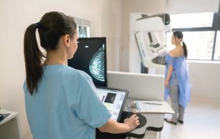 Lleva Huixquilucan mastografías gratuitas a mujeres mayores de 40 años