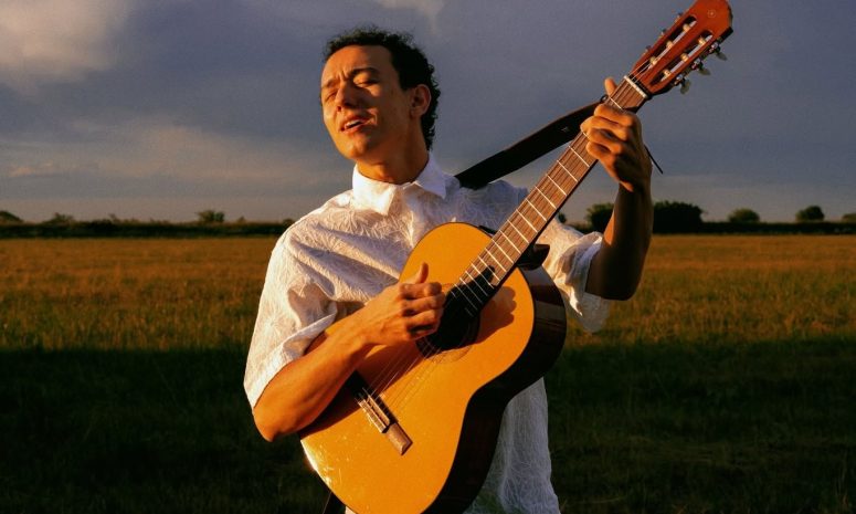 Llevará Santi Fiuri su romanticismo a Toluca y Metepec