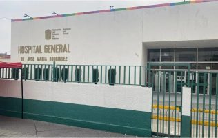 Niega IMSS Bienestar muertes relacionadas con hemodiálisis en Ecatepec