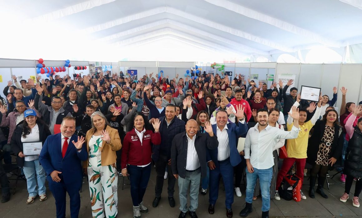 Ofrecen más de 2 mil vacantes en la Feria del Empleo de Tlalnepantla