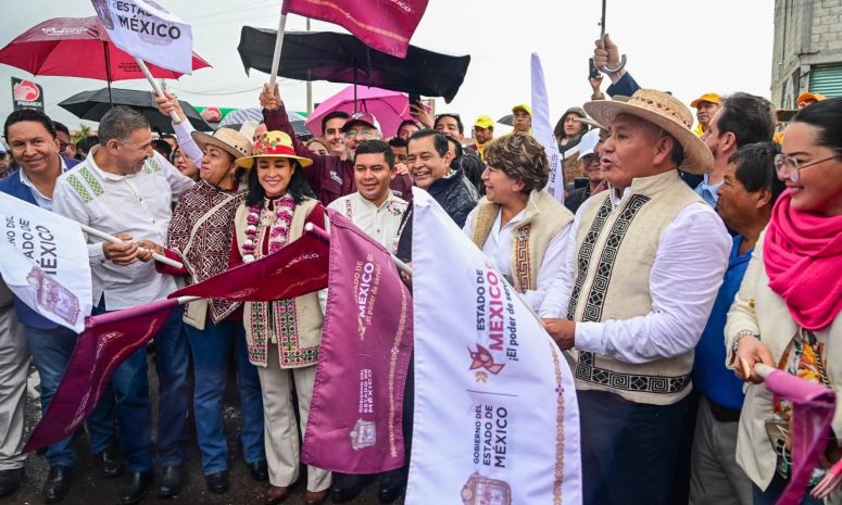 Pavimenta calles GEM tras 20 años de espera en Nicolás Romero