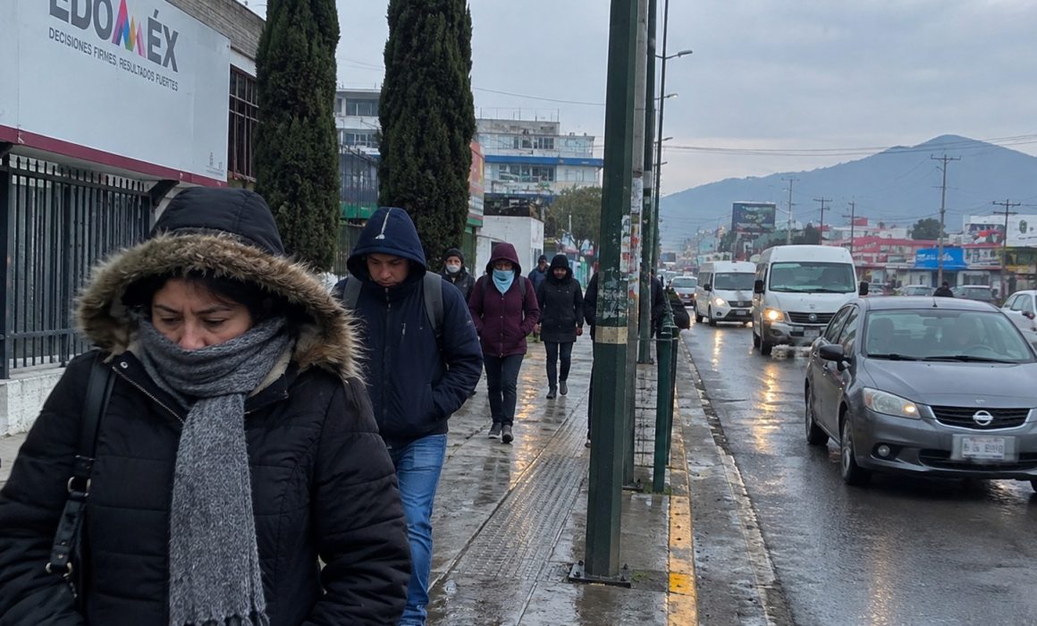 Pide el SMN abrigarse por heladas y lluvias en el Edomex este jueves