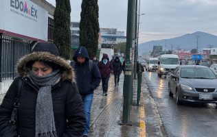 Pide el SMN abrigarse por heladas y lluvias en el Edomex este jueves