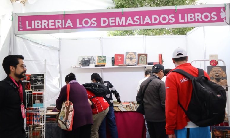 Pierde terreno lectura frente a redes sociales, advierten en la FILEM
