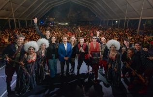 Prende el Festival Atzán 2026 a miles en Atizapán con tributo a Queen