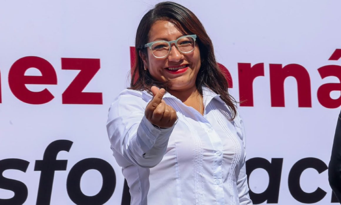 Presentan a 3 aspirantes de Morena ante 4 mil en Chimalhuacán