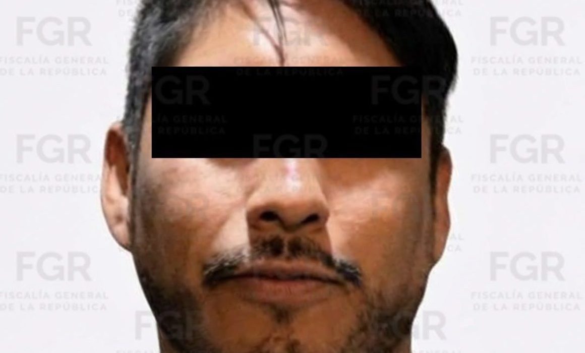 Procesan a Iván 'N', alias 'El Cromo' capturado en Jalisco por la FGR