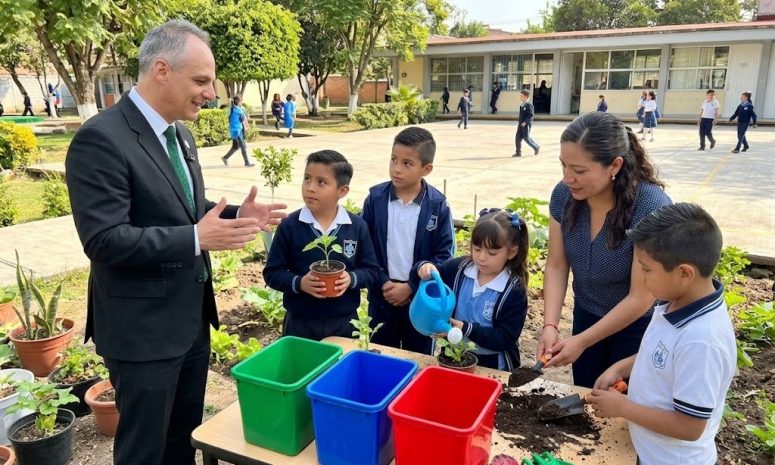 Propone Cuanalo incluir educación ambiental obligatoria en las escuelas 