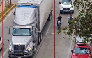 Recuperan tractocamión robado en Valle de Chalco; detienen a dos