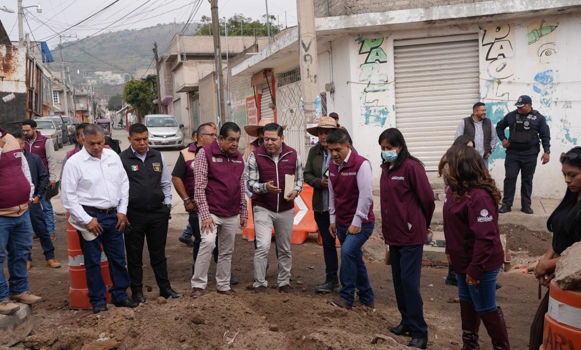 Reencarpetan más de 3 kilómetros de Camino Viejo a Texcoco