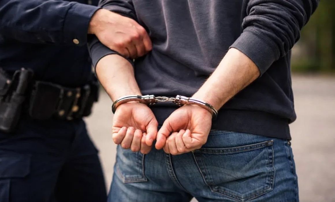 Refuerza Tlalnepantla seguridad y detiene a presunto agresor