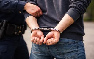 Refuerza Tlalnepantla seguridad y detiene a presunto agresor