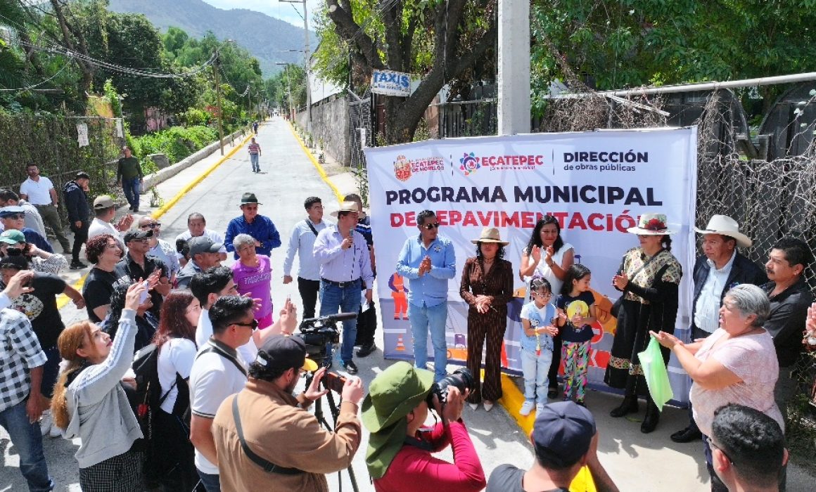Renuevan calle de Ecatepec tras más de 20 años de abandono