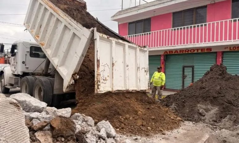Repara Cuautitlán Izcalli socavón de 72 metros cúbicos