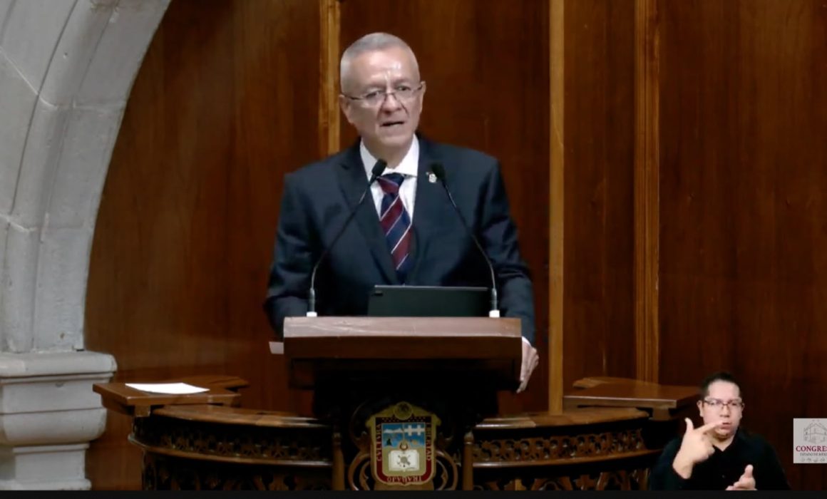 Reporta Óscar Flores que Edomex aumenta ingresos y reduce deuda pública