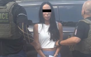 Reportan detención de la conductora Inés Gómez Mont en Florida