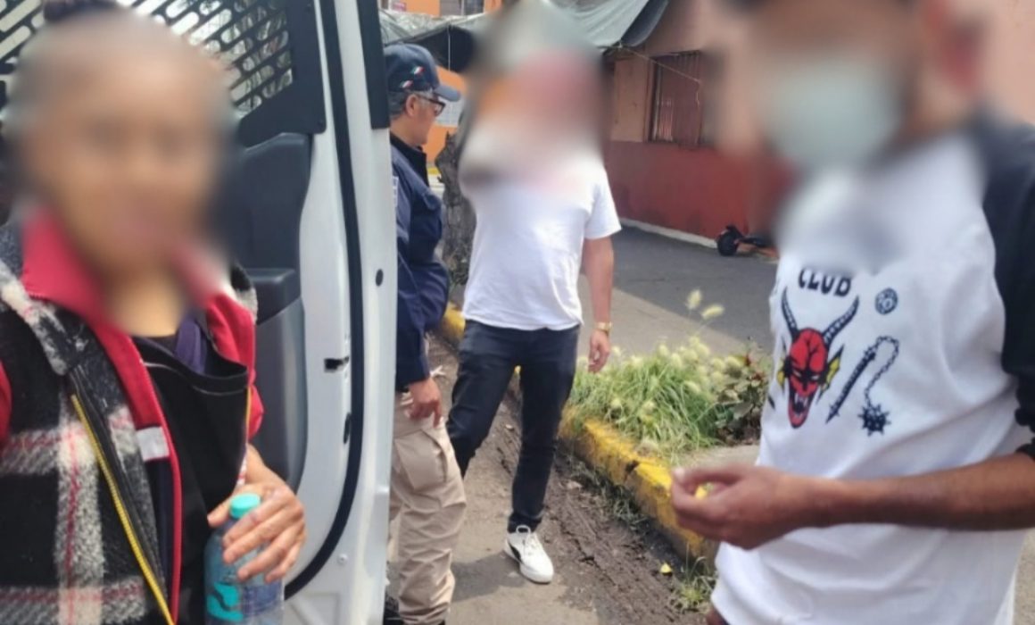 Reúnen con su familia a mujer sordomuda localizada en Ecatepec