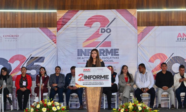 Rinde Yareli Esparza 2do informe de trabajo legislativo en Zinacantepec