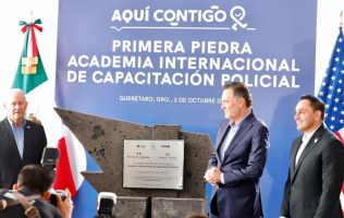 Sí hubo aviso al gobierno federal de evento de Kuri con Embajador