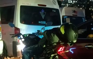 Sufren mexiquense en su regreso a casa por bloqueos de este lunes