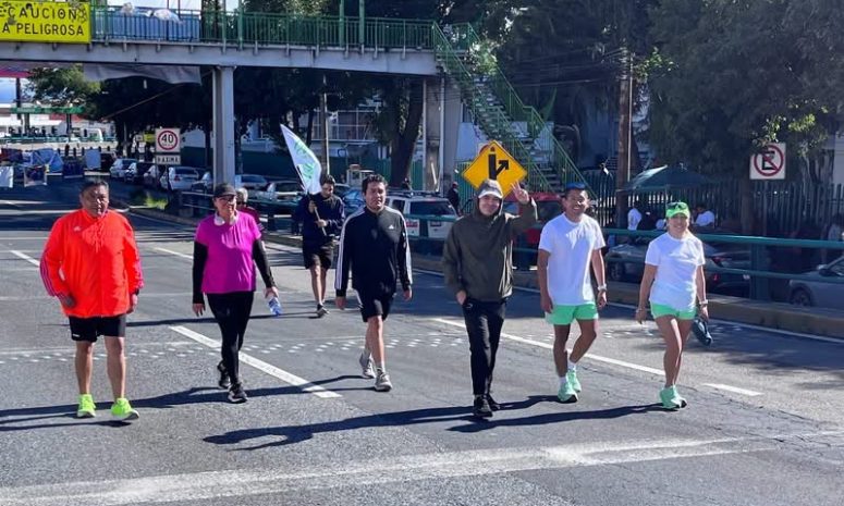 Aprovechan toluqueños plantón en Tollocan para hacer deporte